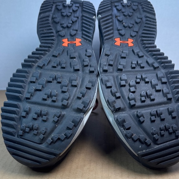 Under Armour Culver Mid Waterproof Mens Hiking Boots - Picture 12 of 13